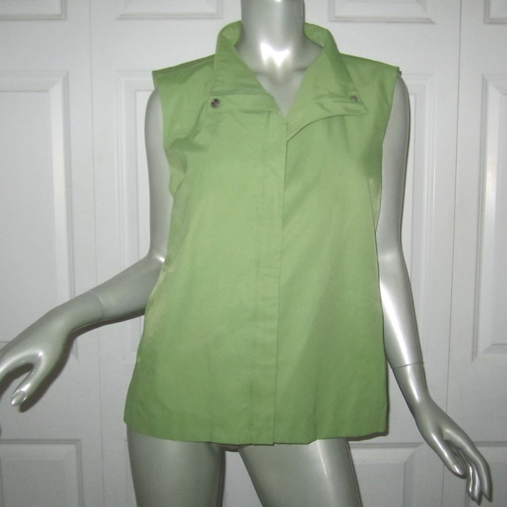 EILEEN FISHER Green Sleeveless Lined Zip Vest